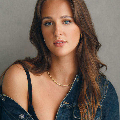 Contact Challis Immy Immy Challis Headshot.jpg